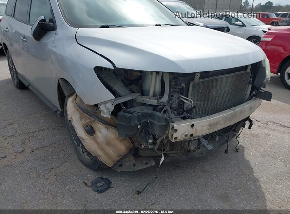 5N1DR2MN6JC629072 2018 NISSAN PATHFINDER Silver Front view