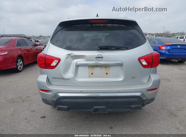 5N1DR2MN6JC629072 2018 NISSAN PATHFINDER Silver 