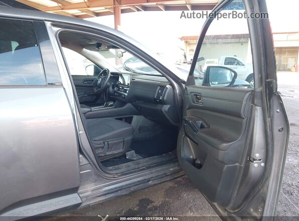 5N1DR3BA6SC269096 2025 NISSAN PATHFINDER Gray წინა სალონის ხედი