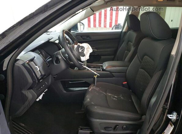 5N1DR3BC3SC208077 2025 NISSAN PATHFINDER Black Widok wnętrza z przodu