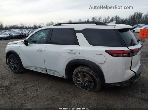 5N1DR3BC3SC251561 2025 NISSAN PATHFINDER White Սալոնի 360 աստիճան տեսք