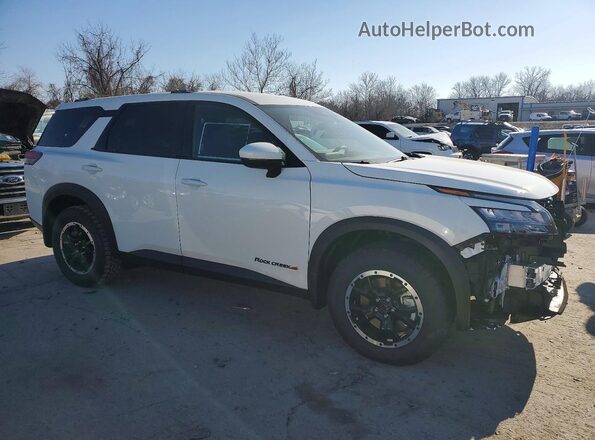 5N1DR3BD9SC315076 2025 NISSAN PATHFINDER White Delantero derecho