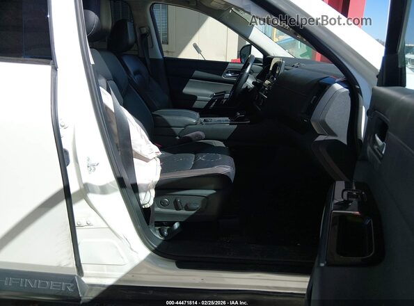 5N1DR3CD2PC255101 2023 NISSAN PATHFINDER White წინა სალონის ხედი
