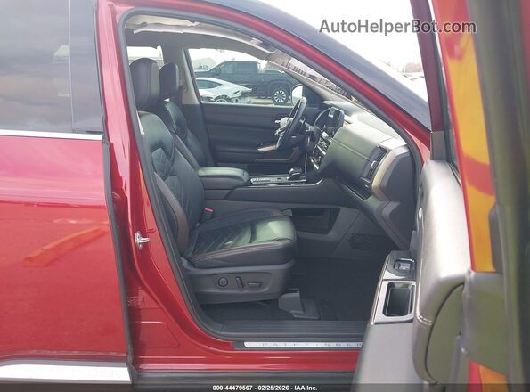 5N1DR3DH3PC252547 2023 NISSAN PATHFINDER Red წინა სალონის ხედი