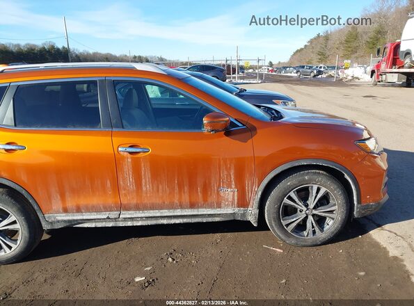 5N1ET2MVXHC768895 2017 NISSAN ROGUE HYBRID Orange Rear interior view