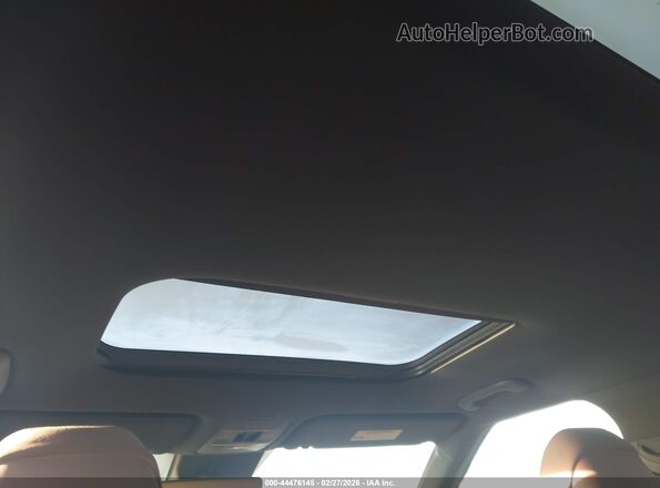 5NMP3DG12RH011803 2024 HYUNDAI SANTA FE HYBRID Gray Widok wnętrza z tyłu