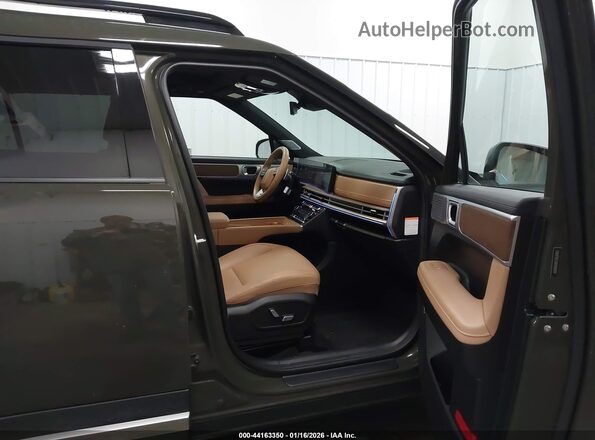 5NMP3DG1XRH004498 2024 HYUNDAI SANTA FE HYBRID Зеленый Вид салона спереди