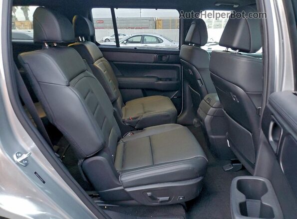 5NMP54G11SH060720 2025 HYUNDAI SANTA FE CALLIGRAPHY Silver უკანა სალონის ხედი