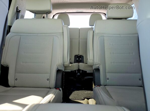 5NMP54G14SH047248 2025 HYUNDAI SANTA FE CALLIGRAPHY White Vista de los asientos traseros