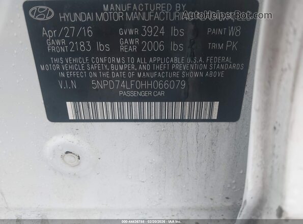 5NPD74LF0HH066079 2017 HYUNDAI ELANTRA White Widok komory silnika