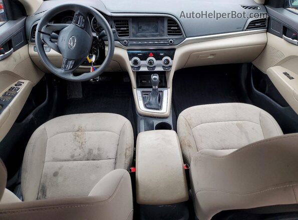 5NPD74LF3KH425593 2019 HYUNDAI ELANTRA Красный Вид панели приборов