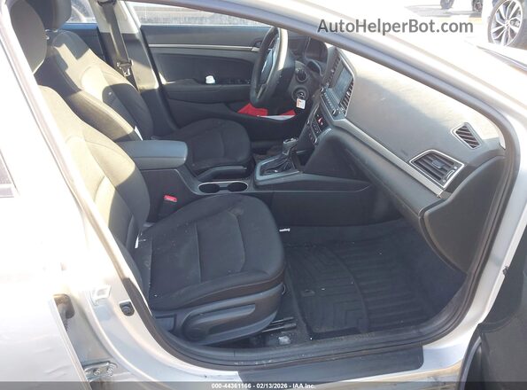 5NPD74LF7JH389762 2018 HYUNDAI ELANTRA Gray წინა სალონის ხედი