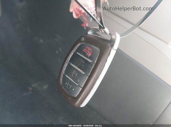 5NPD84LF1JH272353 2018 HYUNDAI ELANTRA Silver წინა პანელის ხედი