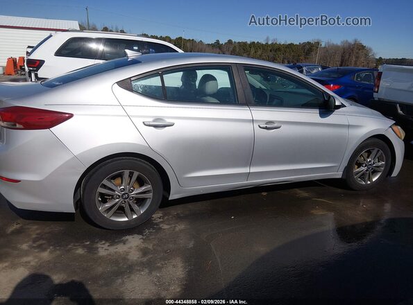 5NPD84LF1JH272353 2018 HYUNDAI ELANTRA Silver უკანა სალონის ხედი