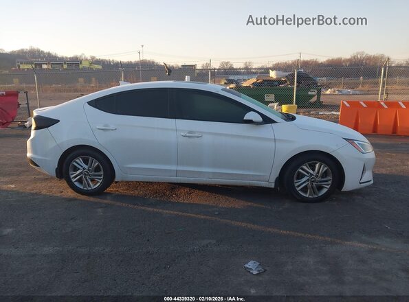 5NPD84LF3KH458834 2019 HYUNDAI ELANTRA White 