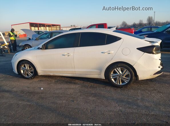 5NPD84LF3KH458834 2019 HYUNDAI ELANTRA White 