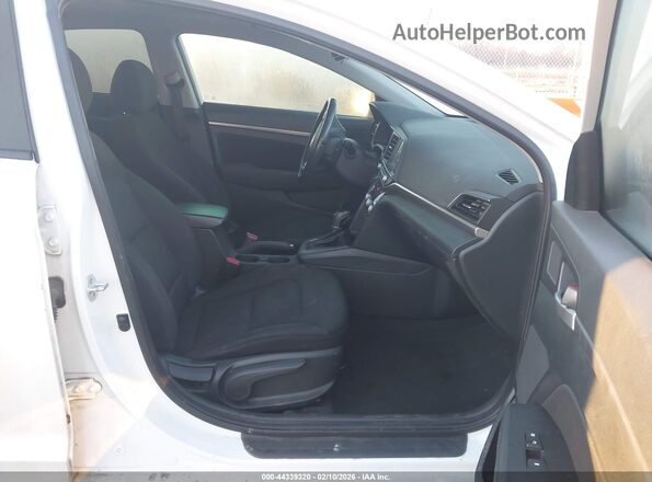 5NPD84LF3KH458834 2019 HYUNDAI ELANTRA White 