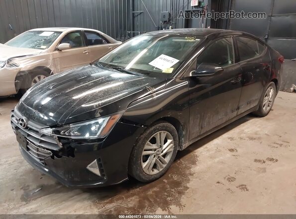 5NPD84LF3LH585794 2020 HYUNDAI ELANTRA Черный Передняя левая четверть