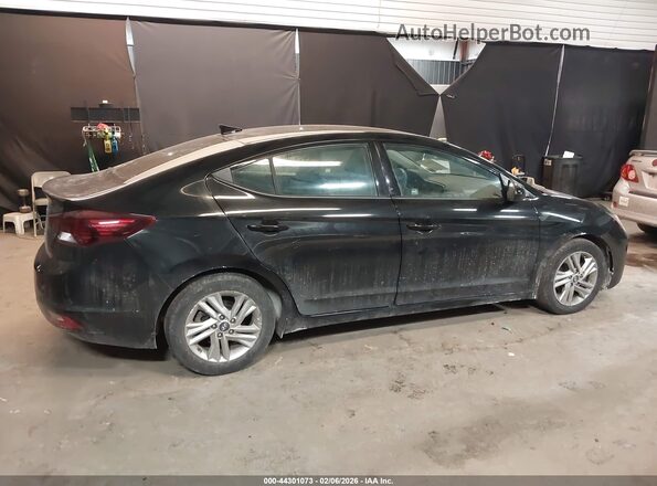 5NPD84LF3LH585794 2020 HYUNDAI ELANTRA Черный Вид задней части салона