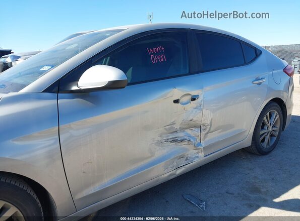 5NPD84LF6HH004330 2017 HYUNDAI ELANTRA Silver Դիմացի տեսք