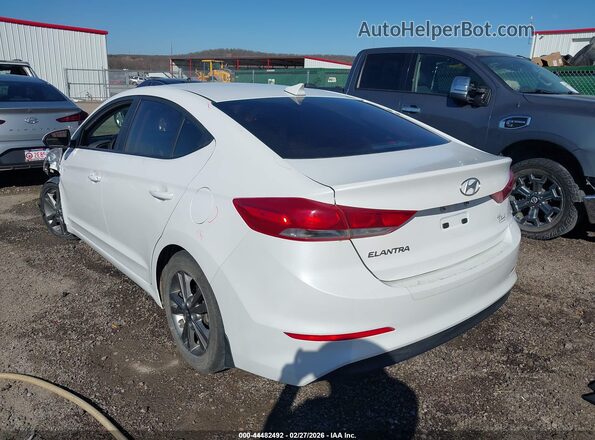 5NPD84LF7JH225053 2018 HYUNDAI ELANTRA White 