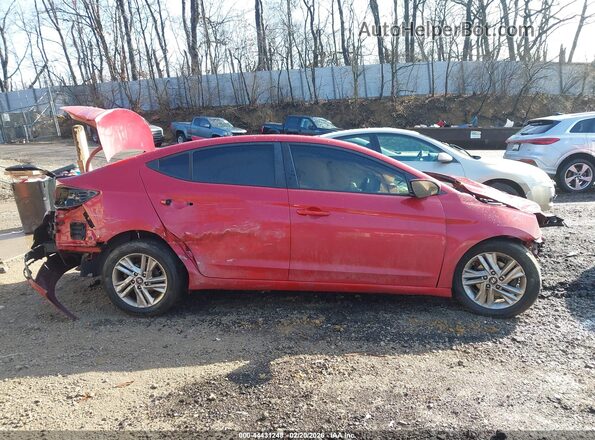 5NPD84LF7KH437940 2019 HYUNDAI ELANTRA Red Widok wnętrza z tyłu