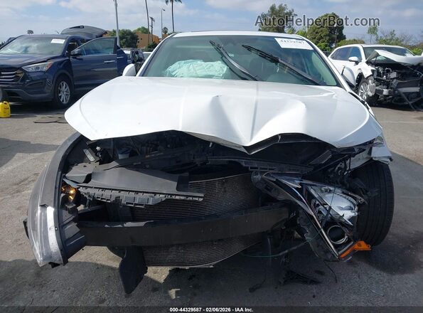5NPD84LF7LH605562 2020 HYUNDAI ELANTRA White Front view