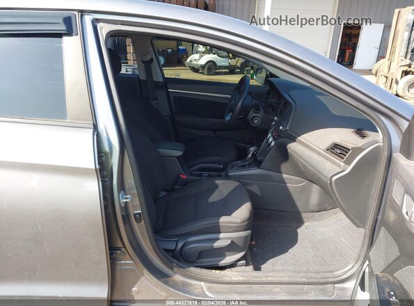 5NPD84LF8KH404462 2019 HYUNDAI ELANTRA Gray Вид салону спереду