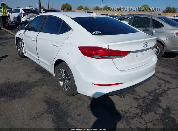 5NPD84LFXJH263036 2018 HYUNDAI ELANTRA Белый 