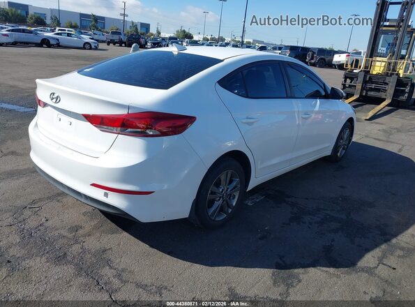 5NPD84LFXJH263036 2018 HYUNDAI ELANTRA Белый 