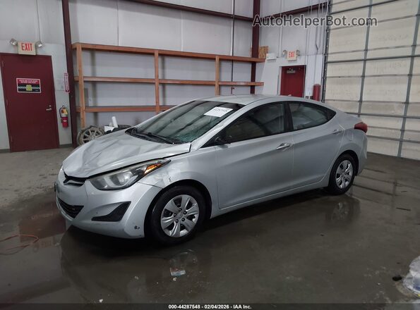 5NPDH4AE0GH758431 2016 HYUNDAI ELANTRA Silver წინა მარცხენა ხედი სამი მეოთხედიდან