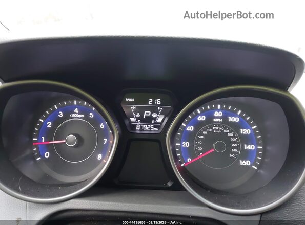 5NPDH4AE1GH785198 2016 HYUNDAI ELANTRA Silver 