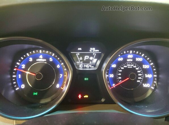 5NPDH4AE7GH655300 2016 HYUNDAI ELANTRA Red ხელსაწყოთა პანელის ხედი