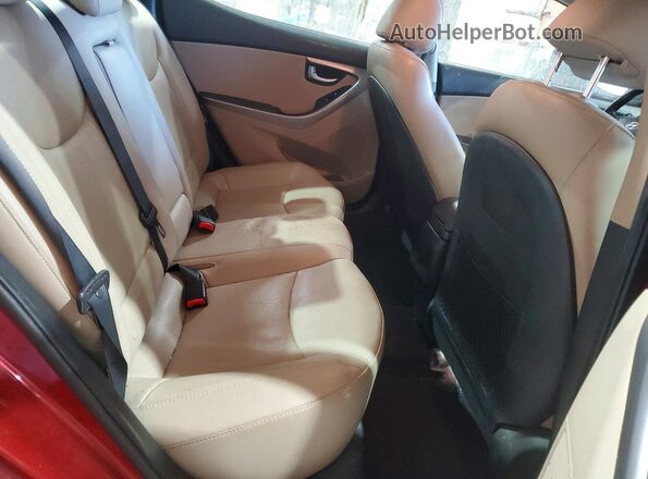5NPDH4AE7GH655300 2016 HYUNDAI ELANTRA Red უკანა სავარძლების ხედი