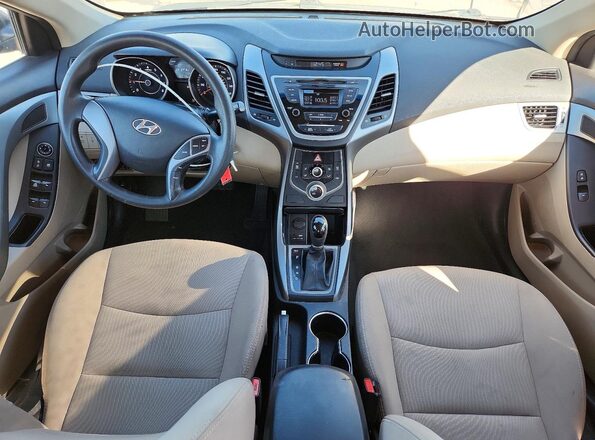 5NPDH4AE7GH714393 2016 HYUNDAI ELANTRA Золотой Вид панели приборов