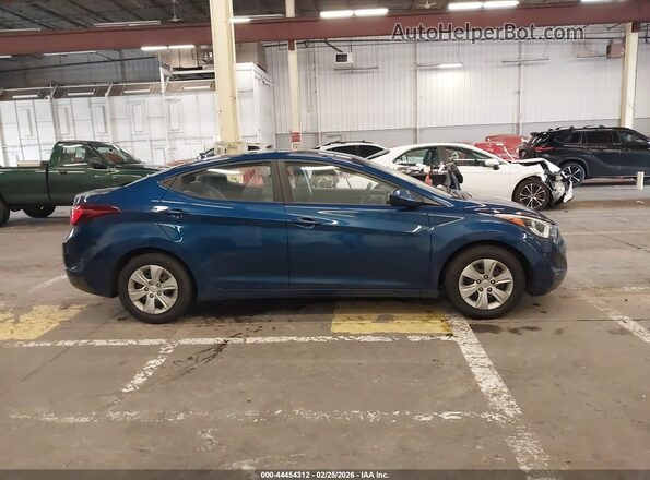 5NPDH4AE8GH758287 2016 HYUNDAI ELANTRA Blue Rear interior view
