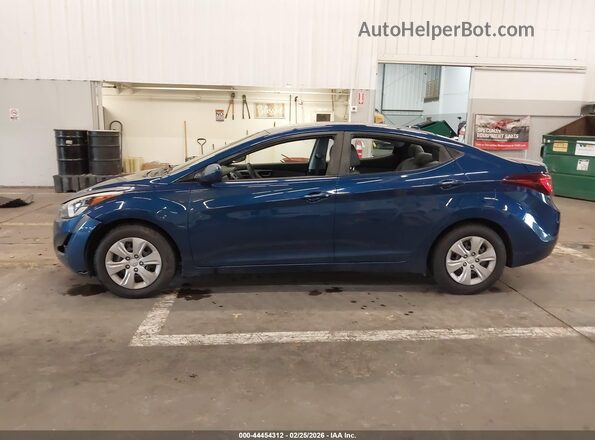 5NPDH4AE8GH758287 2016 HYUNDAI ELANTRA Blue 360 interior view
