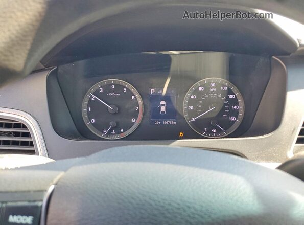5NPE24AF0HH541624 2017 HYUNDAI SONATA Blue Widok zestawu wskaźników