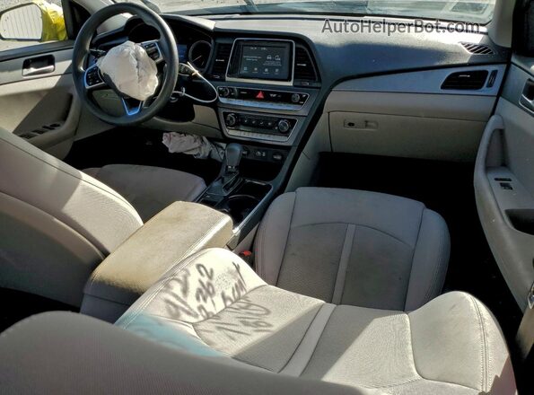 5NPE24AF4KH806651 2019 HYUNDAI SONATA Black 
