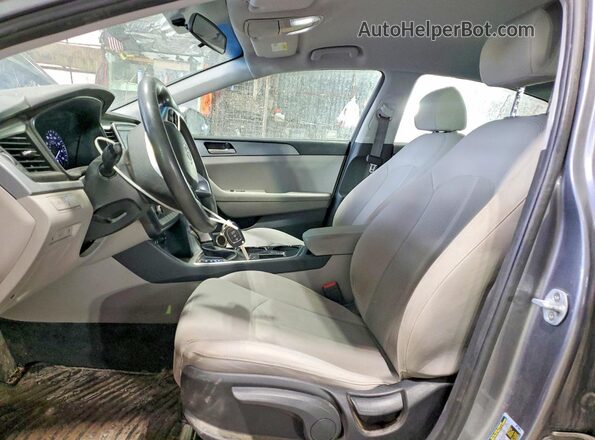 5NPE24AF4KH806925 2019 HYUNDAI SONATA Gray Vista interior delantera