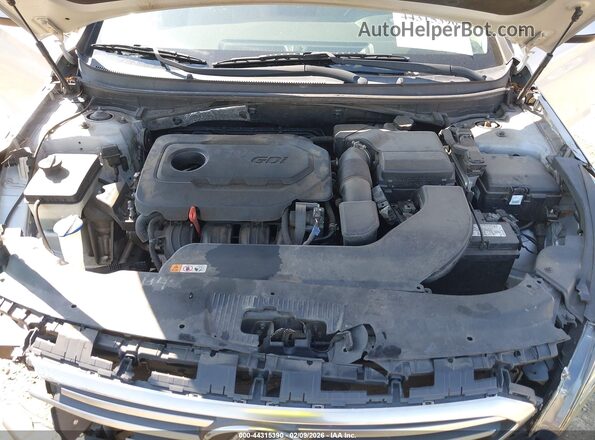 5NPE24AF5HH516508 2017 HYUNDAI SONATA Silver Вид ззаду