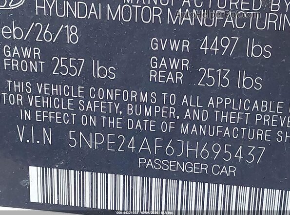5NPE24AF6JH695437 2018 HYUNDAI SONATA White Widok komory silnika