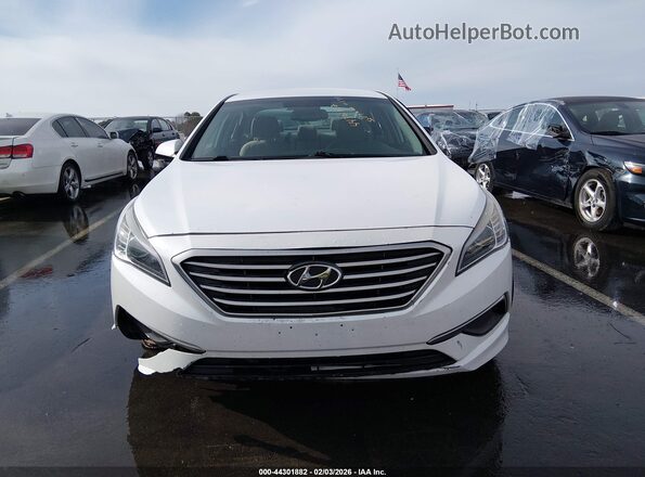 5NPE24AF7GH340138 2016 HYUNDAI SONATA White Widok zestawu wskaźników