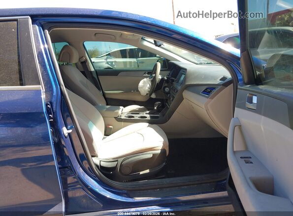 5NPE24AF7HH498190 2017 HYUNDAI SONATA White Vista interior delantera