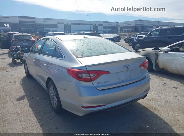 5NPE24AF8GH295520 2016 HYUNDAI SONATA Silver Trasero izquierdo