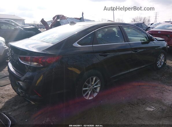5NPE24AF8JH592309 2018 HYUNDAI SONATA Черный Задняя правая четверть