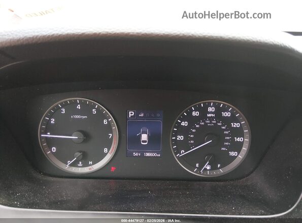 5NPE24AFXGH364885 2016 HYUNDAI SONATA Red Vista de los asientos traseros