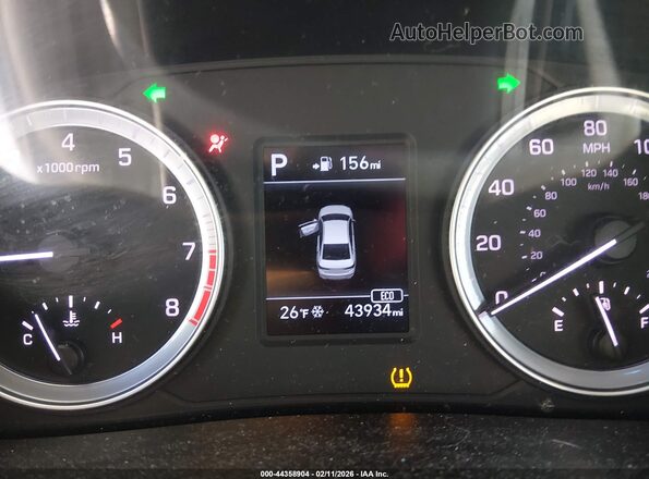 5NPE24AFXJH684389 2018 HYUNDAI SONATA White 