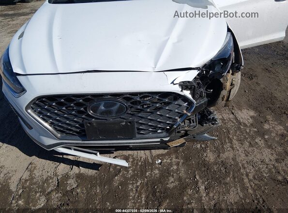 5NPE34AB6JH688983 2018 HYUNDAI SONATA White Вид спереду