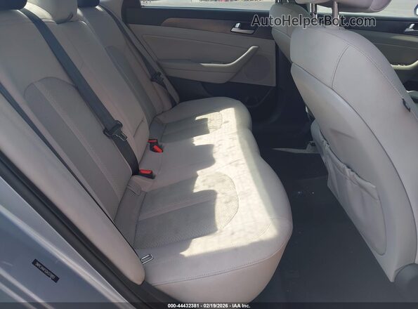 5NPE34AF5GH370851 2016 HYUNDAI SONATA Silver Vista de la etiqueta del VIN
